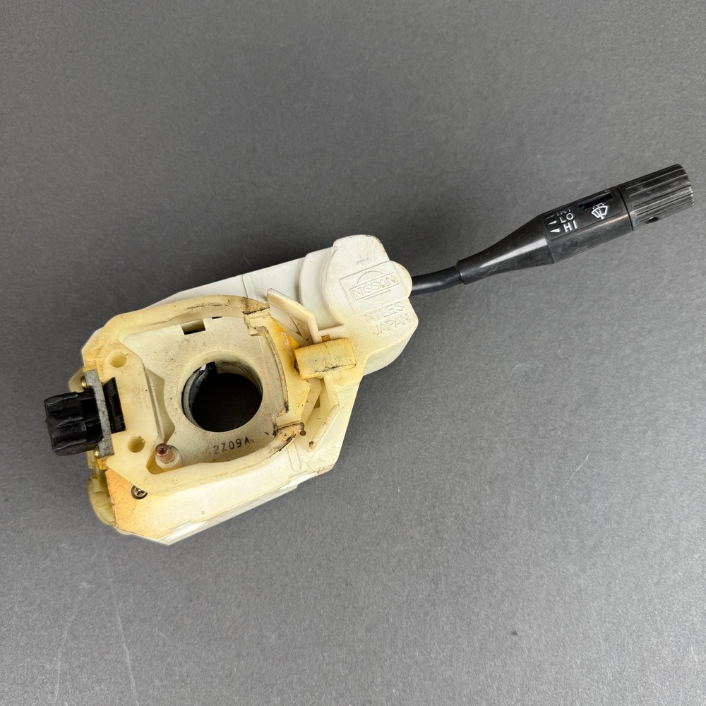 Nissan Datsun Niles Japan Wiper Turn Signal Switch 2709A